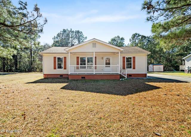 Property at 107 Tuscarora Trl, Hertford, NC 27944, 3 beds, 2 baths