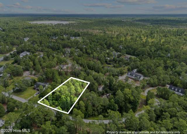 Property at 251 Foxcroft Rd, Southport, NC 28461
