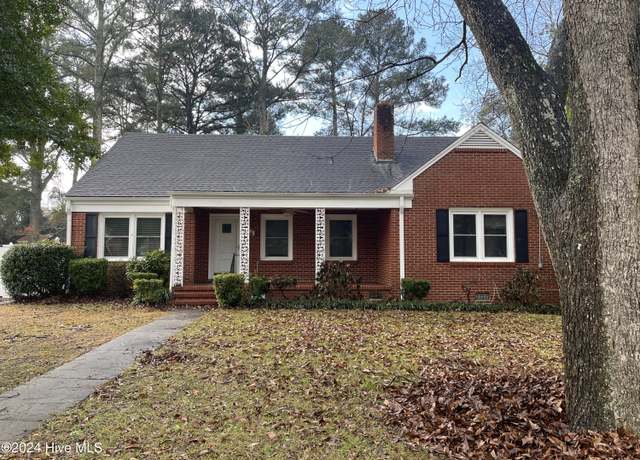 Property at 1604 Laurel St, Goldsboro, NC 27530, 3 beds, 2 baths