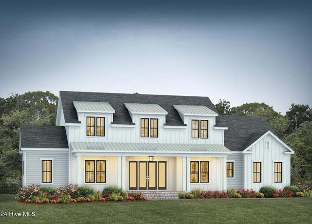 Property at 3 Ridgeland St, Pinehurst, NC 28374, 4 beds, 4.5 baths