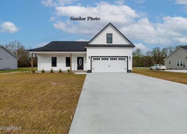 Property at 1045 Wells Rd, Jacksonville, NC 28540, 3 beds, 2 baths