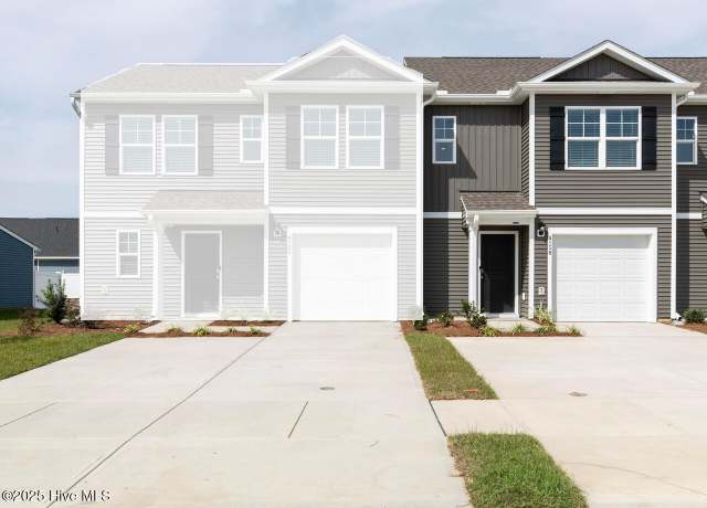 Property at 110 N Grassland Rd Unit Th20, Surf City, NC 28445, 4 beds, 2.5 baths