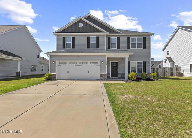 Property at 526 Transom Way, Sneads Ferry, NC 28460, 4 beds, 2.5 baths