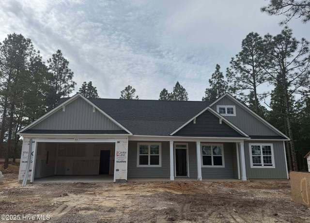 Property at 800 Winds Way, Aberdeen, NC 28315, 5 beds, 3 baths