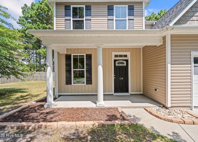 Property at 110 Pagoda Ct, Hampstead, NC 28443, 4 beds, 3 baths