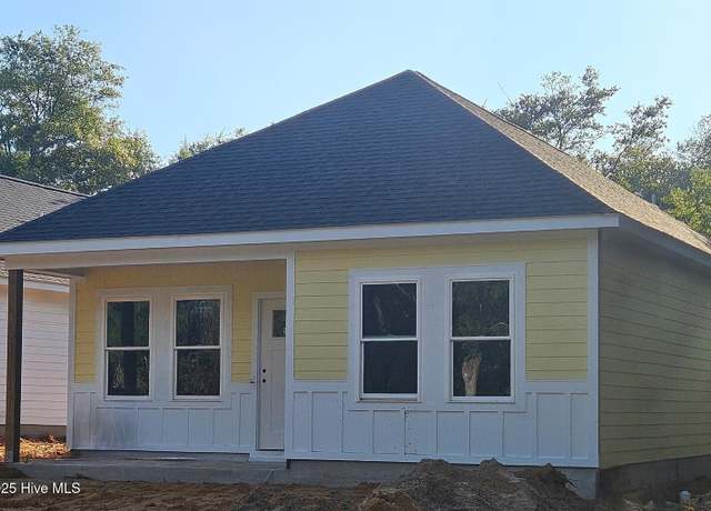 Property at 223 NE 75th St, Oak Island, NC 28465, 3 beds, 2 baths