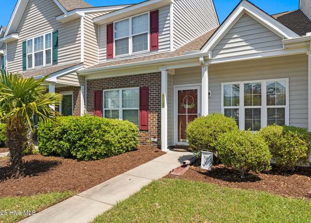 Property at 36 Calabash Lakes Blvd, Calabash, NC 28467, 2 beds, 2.5 baths