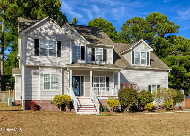 Property at 106 Creeks Edge Dr, Sneads Ferry, NC 28460, 4 beds, 2.5 baths
