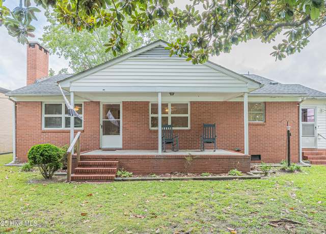 Property at 2815 Edwards St, Greenville, NC 27858, 3 beds, 2 baths