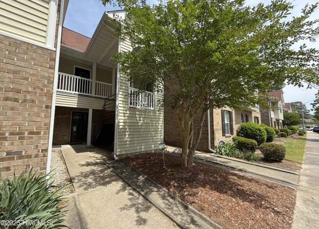 Property at 2806 Mulberry Ln Unit F, Greenville, NC 27858, 2 beds, 2 baths