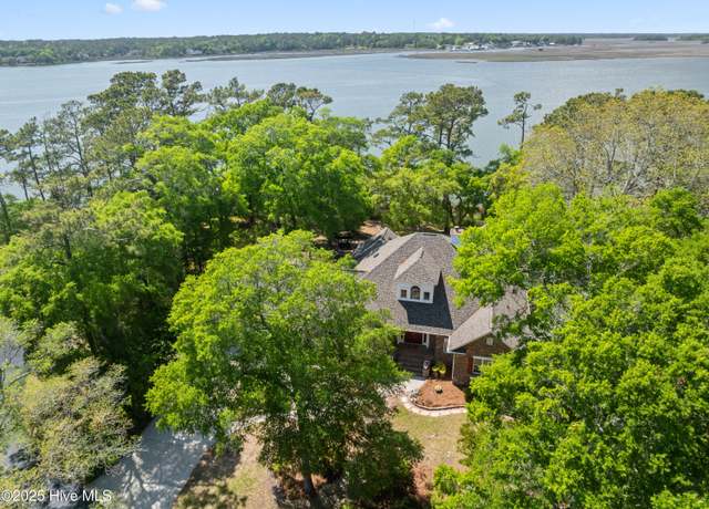 Property at 524 Admirals Ct SE, Bolivia, NC 28422, 3 beds, 3 baths