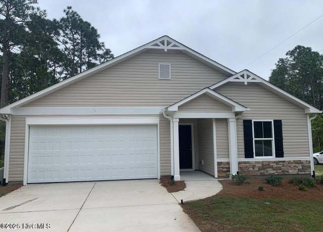 Property at 1111 Goldsboro Rd, Boiling Spring Lakes, NC 28461, 3 beds, 2 baths