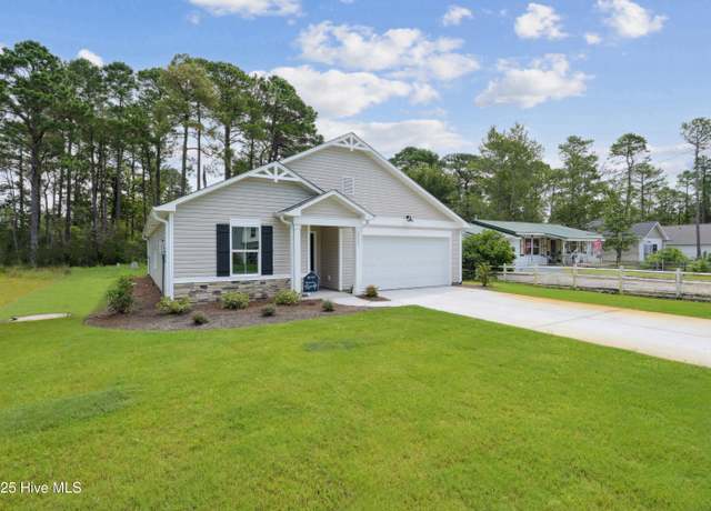 Property at 1111 Goldsboro Rd, Boiling Spring Lakes, NC 28461, 3 beds, 2 baths