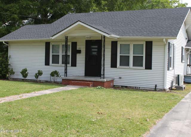 Property at 229 S Wilson St, Chadbourn, NC 28431, 3 beds, 1 bath