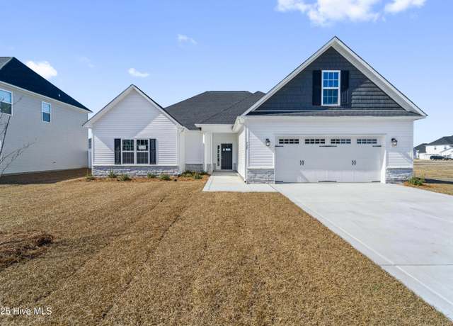 Property at 729 Secession Ln, Jacksonville, NC 28546, 3 beds, 2 baths