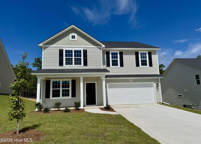 Property at 305 Harborwood St, Lillington, NC 27546, 4 beds, 2.5 baths