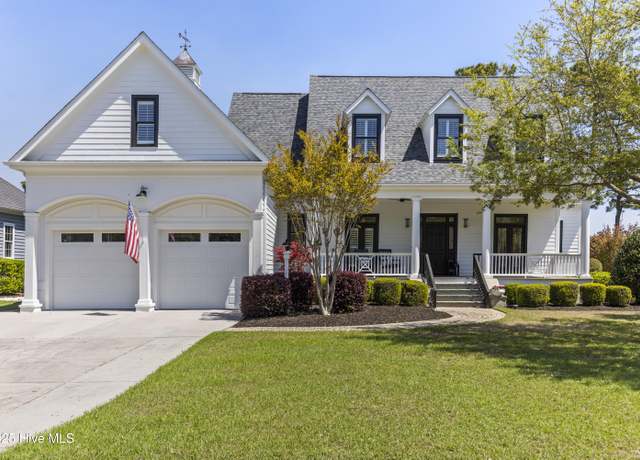 Property at 2915 Legends Dr, Southport, NC 28461, 4 beds, 3.5 baths