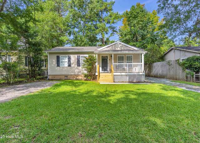 Property at 113 Montgomery Ave, Wilmington, NC 28405, 3 beds, 2 baths