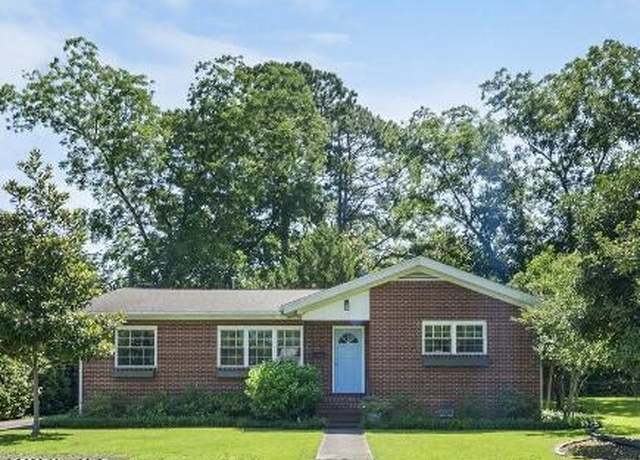 Property at 208 N 27th St, Wilmington, NC 28405, 3 beds, 2 baths