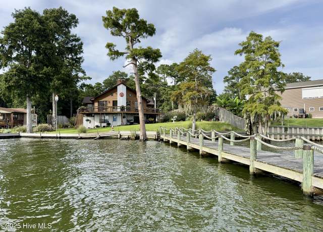 Property at 123 Cherokee Trl, Hertford, NC 27944, 3 beds, 3 baths
