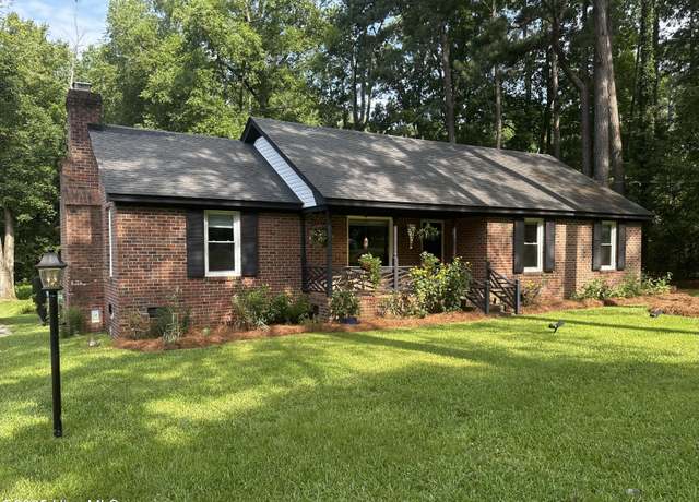 Property at 3553 Northern Estates Cir, Rocky Mount, NC 27804, 3 beds, 2 baths