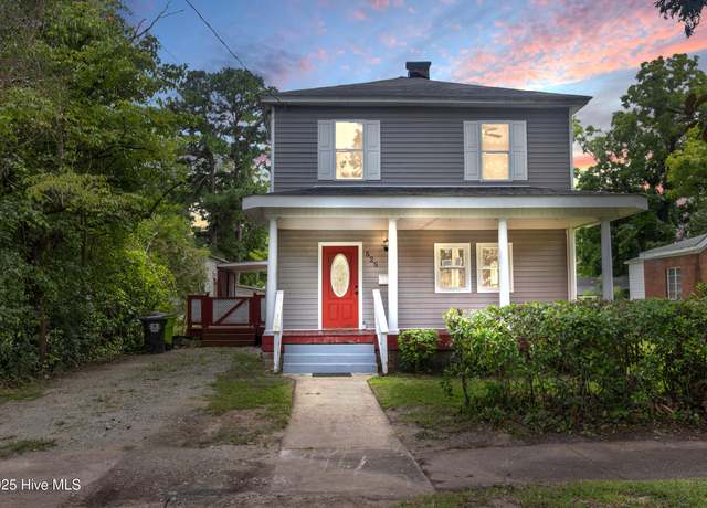 Property at 525 Blades Ave, New Bern, NC 28560, 3 beds, 2.5 baths
