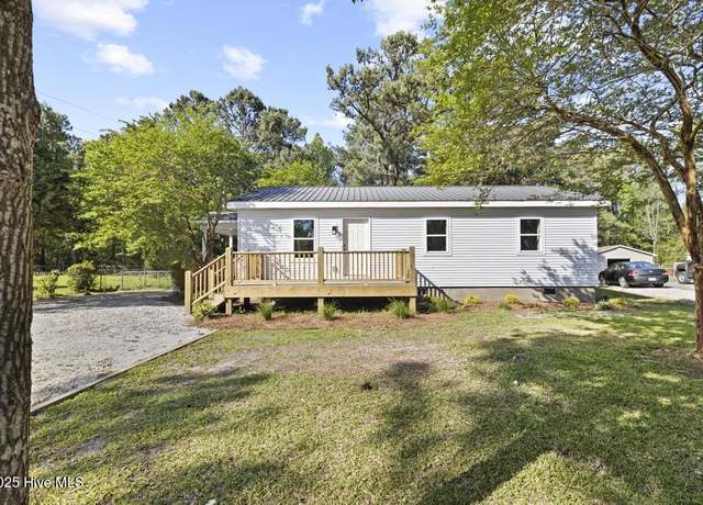 Property at 1510 Nc Hwy 210 W, Hampstead, NC 28443, 3 beds, 2 baths