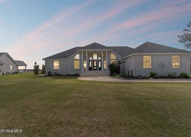 Property at 111 Waterway Ct, Aydlett, NC 27916, 3 beds, 2 baths