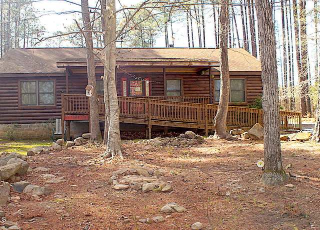 Property at 202 Waterside Dr, Henrico, NC 27842, 3 beds, 2 baths