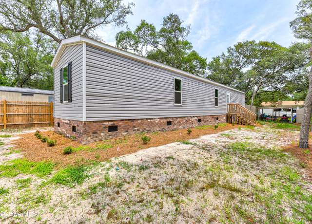 Property at 2018 Blackjack St SW, Supply, NC 28462, 3 beds, 2 baths