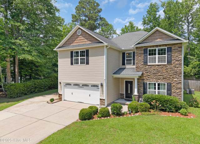 Property at 203 Neuse Harbour Blvd, New Bern, NC 28560, 6 beds, 3 baths