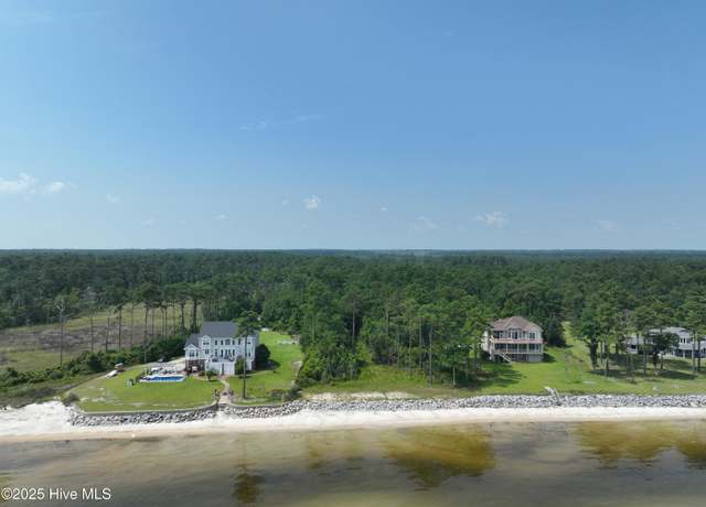 Property at 478 Sandy Point Dr, Beaufort, NC 28516