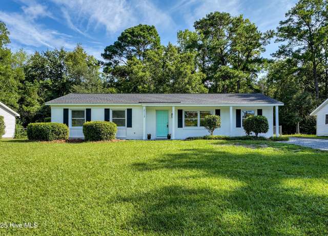 Property at 2113 Shirley Rd, Wilmington, NC 28405, 4 beds, 2 baths
