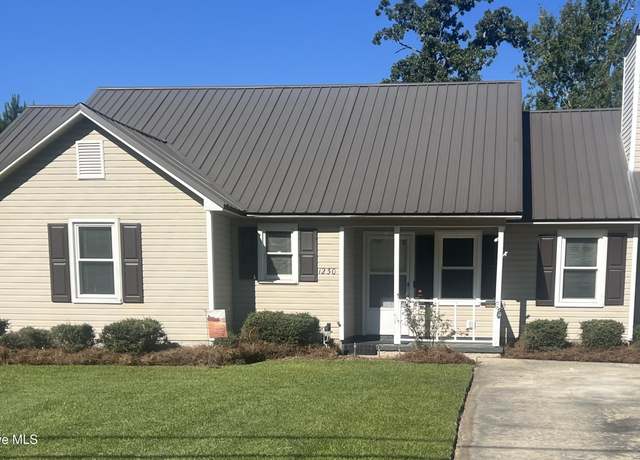 Property at 1230 Springfield Rd, Rocky Mount, NC 27801, 3 beds, 2 baths