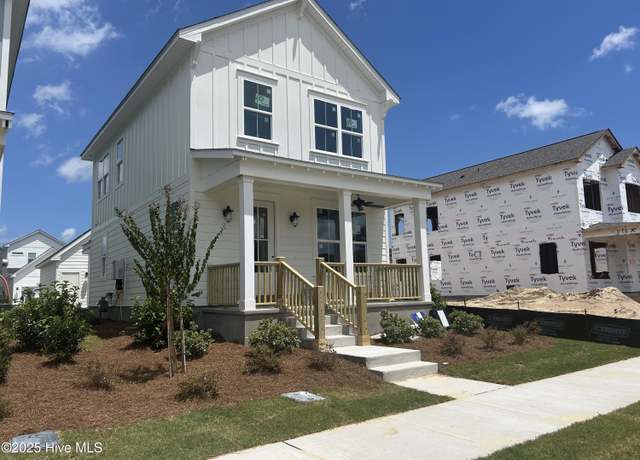 Property at 5307 Moonshell Loop, Wilmington, NC 28412, 3 beds, 2.5 baths