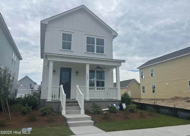 Property at 5307 Moonshell Loop, Wilmington, NC 28412, 3 beds, 2.5 baths