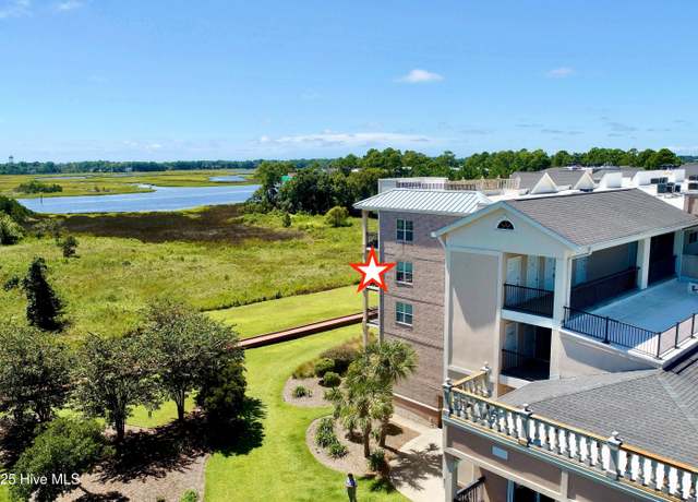 Property at 3100 Marsh Grove Ln Unit 3302, Southport, NC 28461, 3 beds, 3 baths