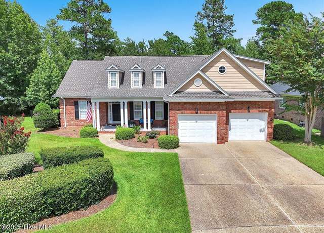Property at 1112 Walbury Ct, Leland, NC 28451, 4 beds, 3 baths