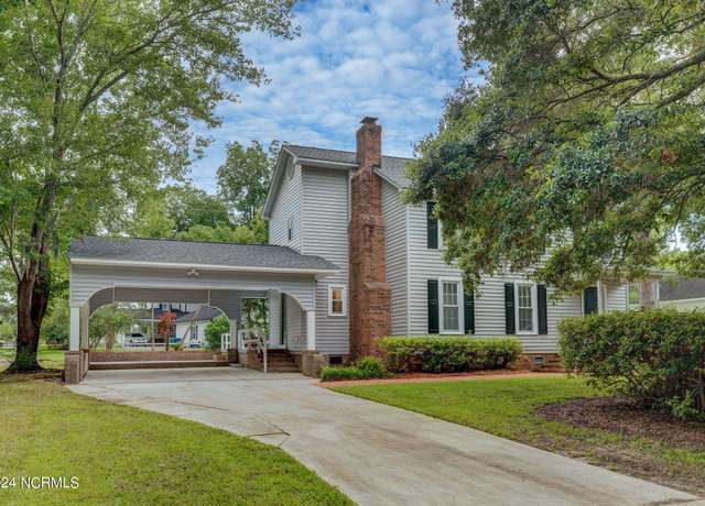 Property at 3939 Appleton Way, Wilmington, NC 28412, 4 beds, 2.5 baths