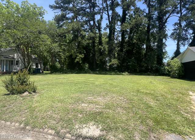 Property at 1016 E 5th St, Washington, NC 27889