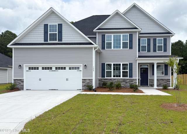 Property at 704 Ellabond St, Sneads Ferry, NC 28460, 5 beds, 4.5 baths