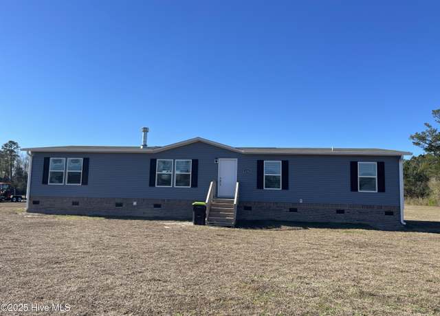Property at 4303 Project Rd NW, Ash, NC 28420, 5 beds, 3 baths