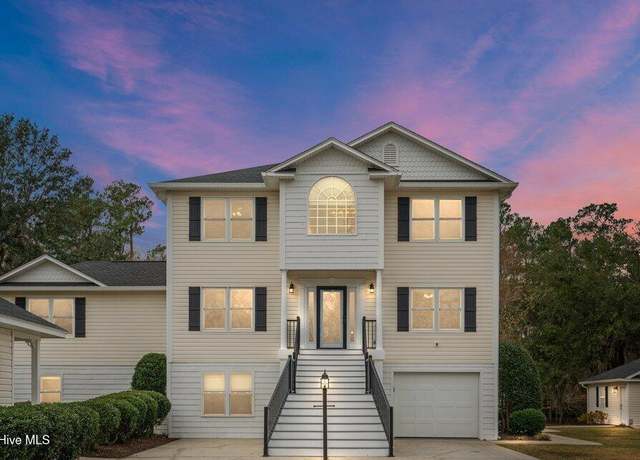 Property at 9854 Rivergate Dr NW, Ash, NC 28420, 4 beds, 3.5 baths
