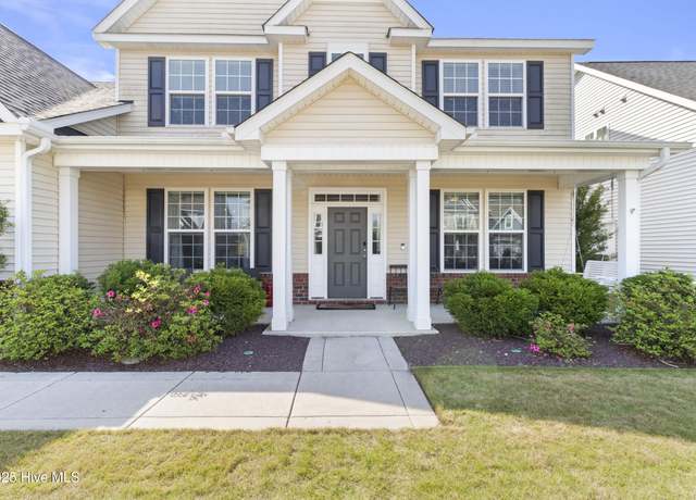 Property at 1408 Eastbourne Dr, Wilmington, NC 28411, 5 beds, 3.5 baths