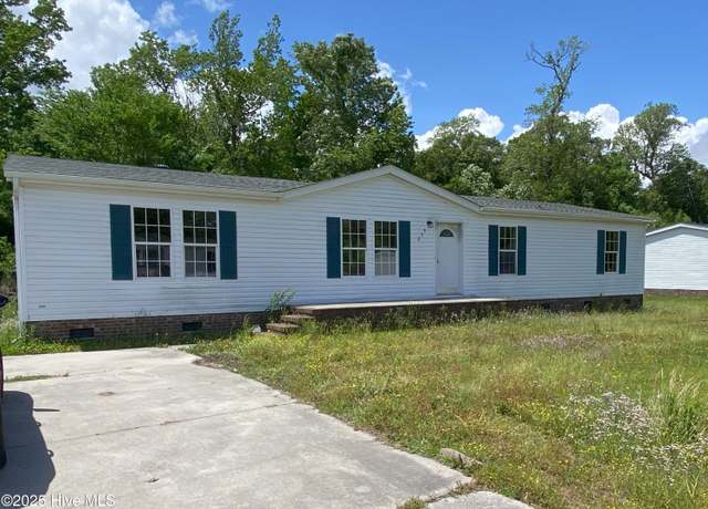 Property at 239 Shipmans Pike, Jacksonville, NC 28546, 3 beds, 2 baths