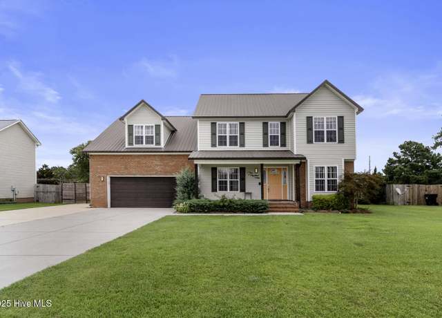 Property at 214 Target Ln, Hubert, NC 28539, 3 beds, 2.5 baths