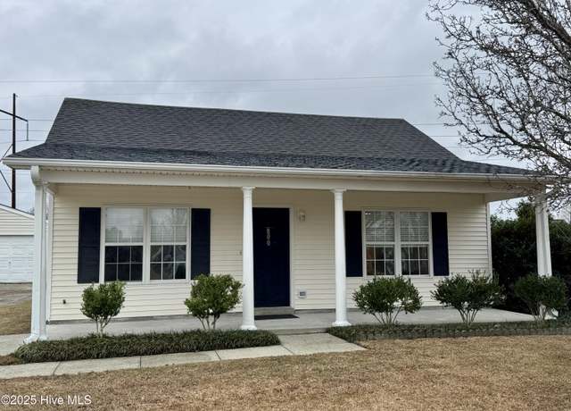 Property at 800 Caspian Ct, Wilmington, NC 28411, 3 beds, 2 baths
