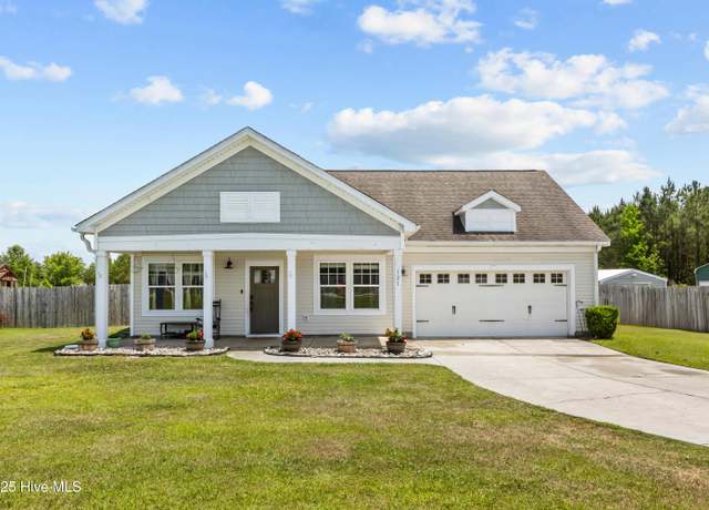 Property at 121 Palo Alto Park Dr, Maysville, NC 28555, 3 beds, 2 baths