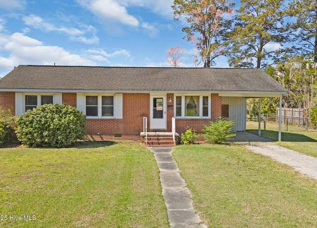 Property at 921 Greenfield Heights Blvd, Havelock, NC 28532, 3 beds, 1 bath