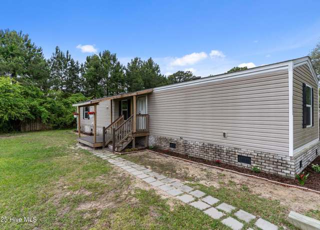 Property at 4503 Sweetbay Dr SE, Southport, NC 28461, 3 beds, 2 baths